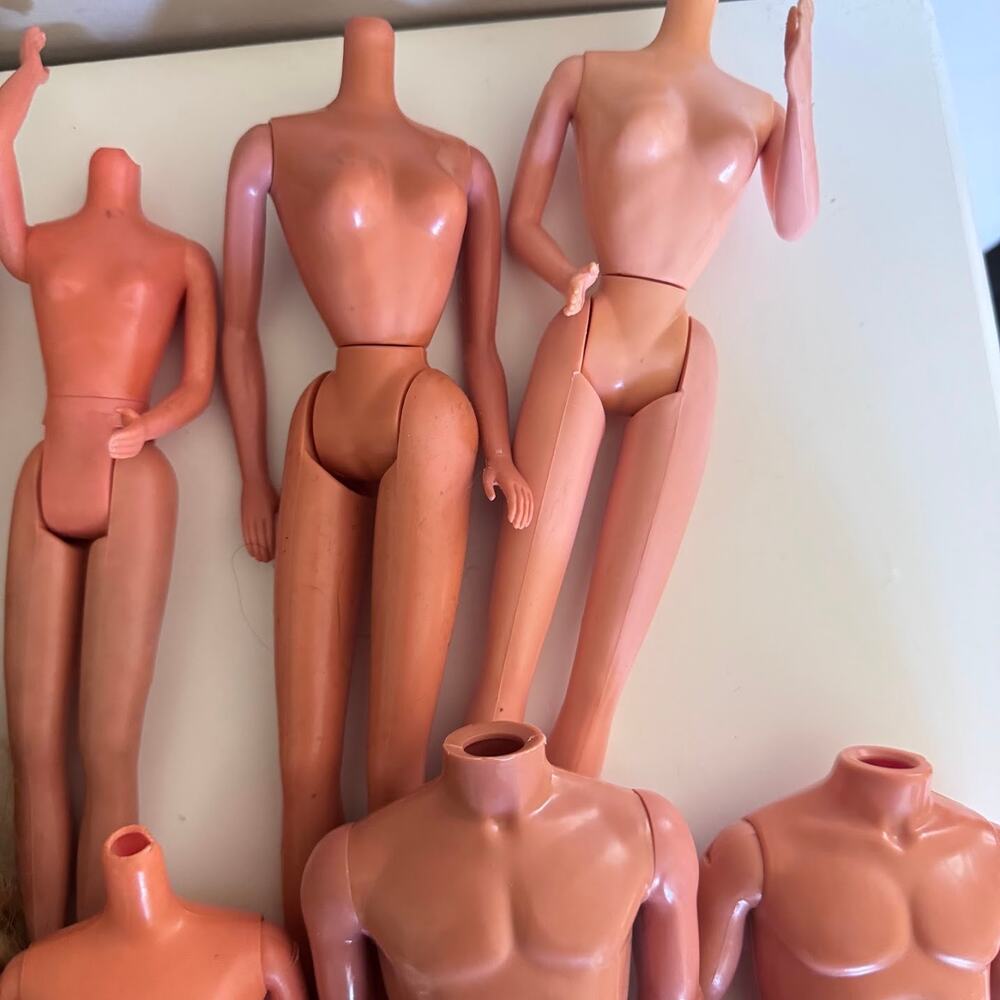 Vintage Barbie Ken Doll Parts Lot Heads Bodies Mattel TLC Repair 1970s 80s - Picture 4 of 7